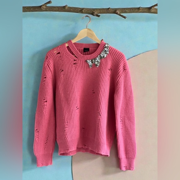 Pinko distressed ribbed knit sweater with a crystal-embellished collar - Picture 2 of 16